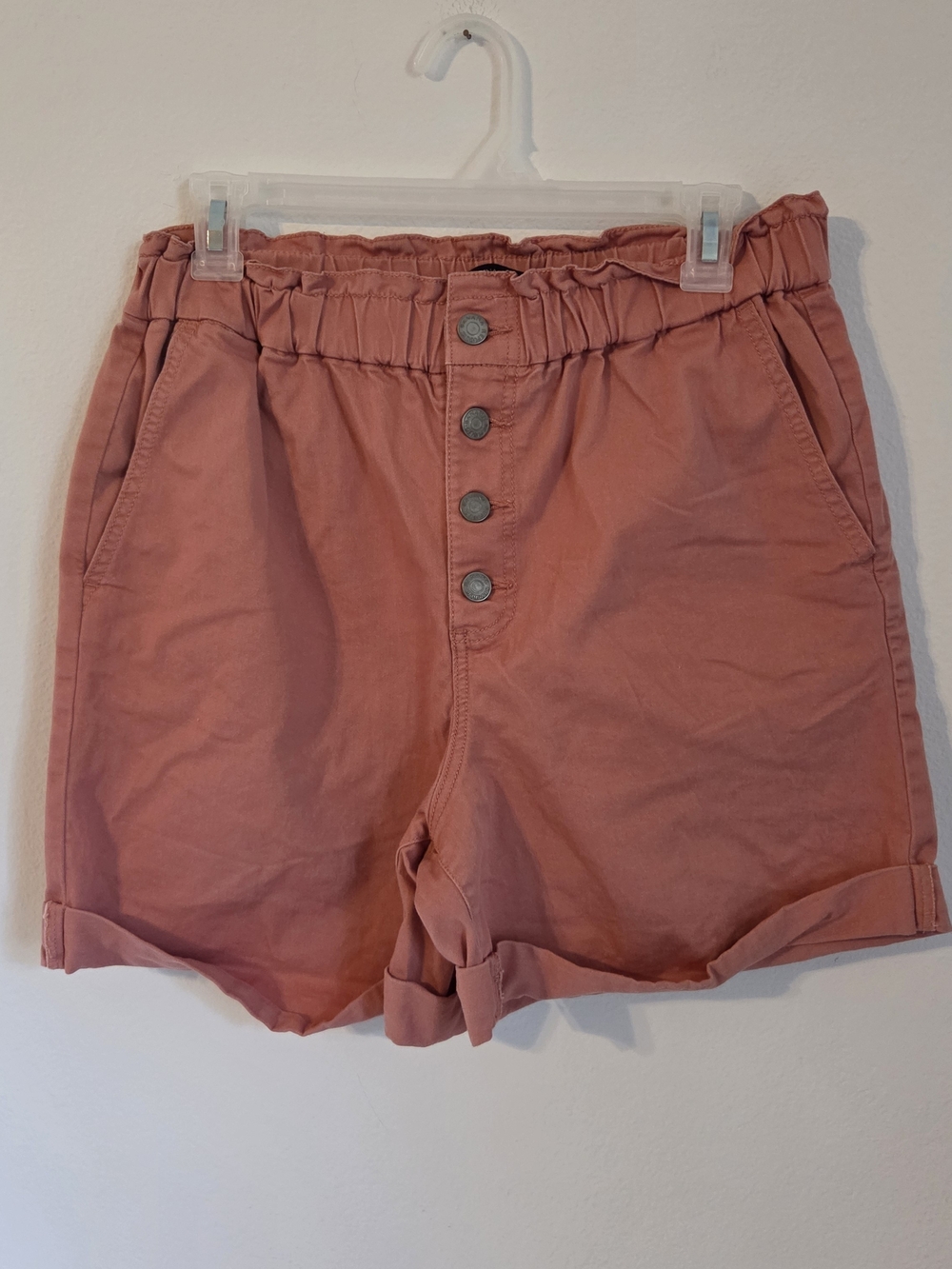 Banana Republic Pink Paperbag Waist Shorts Size 8 Button Fly Cuffed Summer